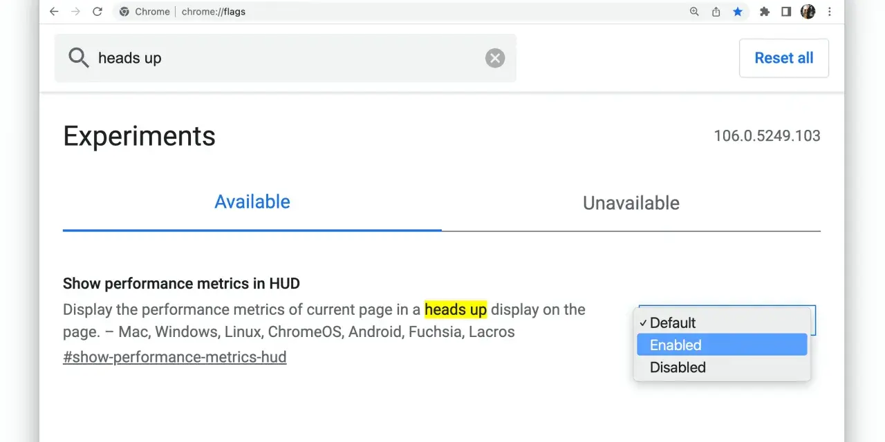 Strona chrome://flags z wyszukaniem "heads up". Opcja "Show performance metrics in HUD" jest włączona.