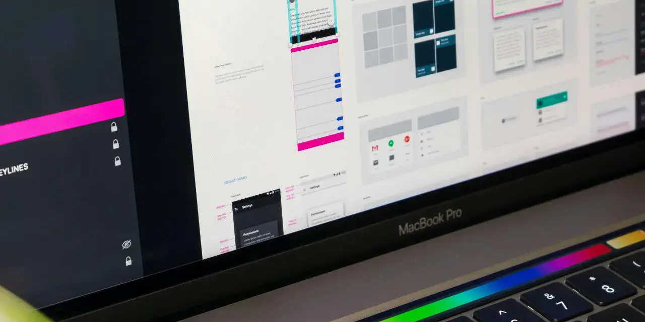 W czym pisać strony internetowe? Odkryj najlepsze narzędzia i porady