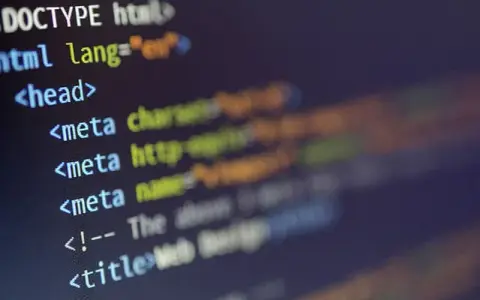 Jak zrobić stronę internetową w notatniku - proste kroki dla każdego