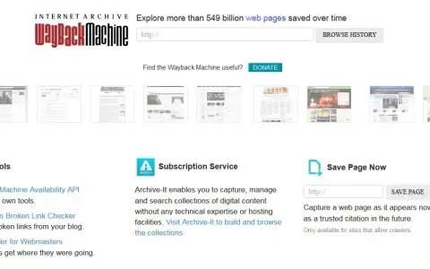 Jak znaleźć archiwalne strony internetowe i odzyskać utracone treści
