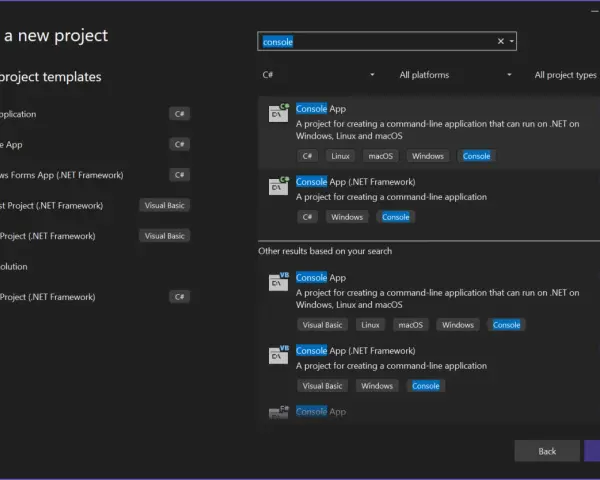 Wybieranie szablonu "Console App" w **Visual Studio** do tworzenia aplikacji konsolowej.