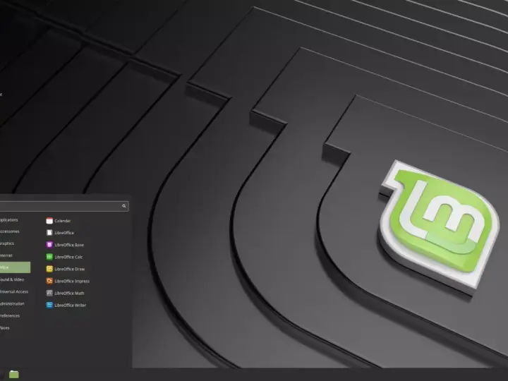 Menu z aplikacjami w Linux Mint. Zastanawiasz się, linux co to? To system operacyjny, który daje Ci wolność wyboru.