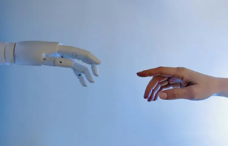 Kto wymyślił sztuczną inteligencję? Poznaj kluczowe postacie i ich wkład