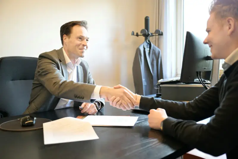 Podpis elektroniczny a Profil Zaufany, który sposób podpisywania dokumentów wybrać?